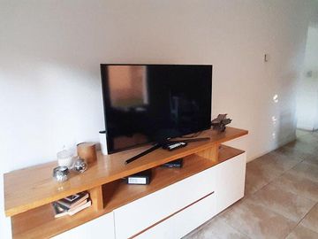 Departamento 2 amb en PB con Patio en Jardines de Saravi Pilar