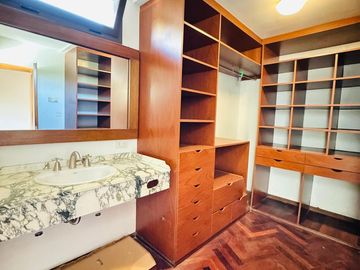 Casa en Venta de 4 Dormitorios, Recibo Menor - Country El Bosque