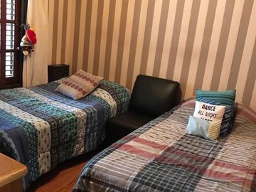 Venta de  Casa 3 ambientes con fondo libre en Wilde