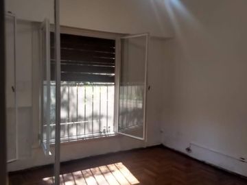 Venta Casa Chalet 4 Ambientes con Local en Ingeniero Maschwitz Escobar APTO CREDITO
