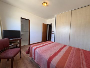 VENDE DUPLEX EN B° RINCON LINDO , CIPOLLETTI