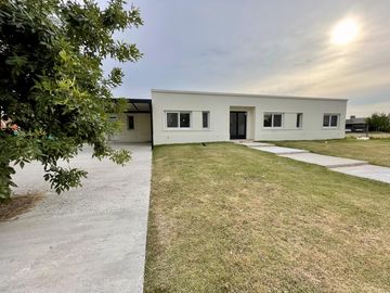 VENTA CASA HARAS SANTA MARIA LOS MOLINOS 4 AMB