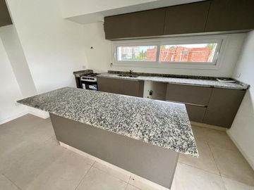 VENTA CASA HARAS SANTA MARIA LOS MOLINOS 4 AMB