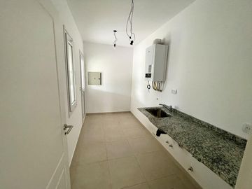 VENTA CASA HARAS SANTA MARIA LOS MOLINOS 4 AMB
