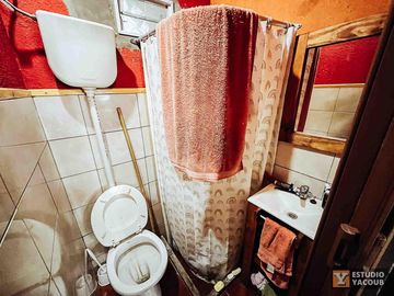 Depósito en venta - 2 Dormitorios 2 Baños - Monoambiente - Cocheras - 510Mts2 - La Plata