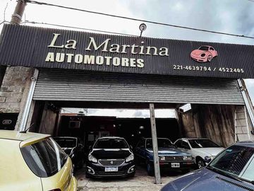 Depósito en venta - 2 Dormitorios 2 Baños - Monoambiente - Cocheras - 510Mts2 - La Plata