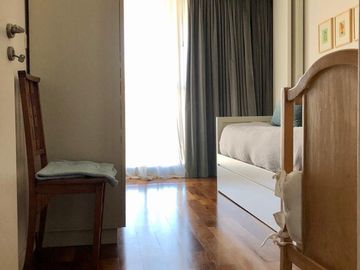 Espectacular departamento con terraza propia. 4 ambientes