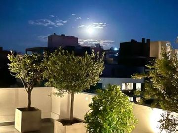 Espectacular departamento con terraza propia. 4 ambientes
