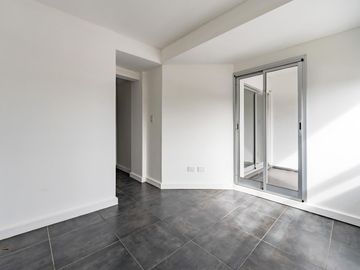 VENTA/PERMUTA - Departamento exclusivo - 2 habitaciones con Cochera - Puerto Norte, Rosario.