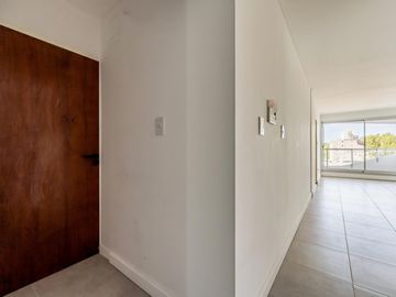 VENTA/PERMUTA - Departamento exclusivo - 2 habitaciones con Cochera - Puerto Norte, Rosario.