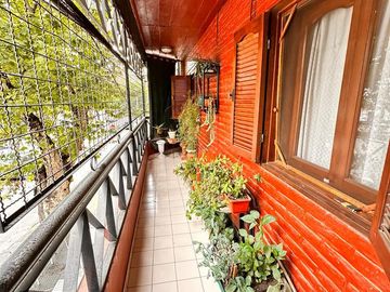 Departamento de 2 dormitorios + dependencia, Av. Sarmiento al 200, Barrio Norte