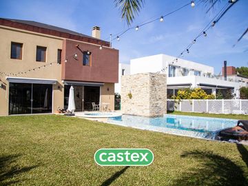 Casa en venta en Terralagos, Canning