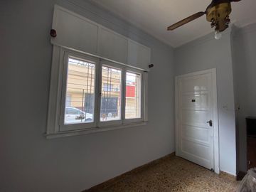 PH en venta en Sarandí