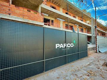 Departamentos 2 y 3 Dormitorios c/Cochera en Venta, Zona Sur Barrio Jardín