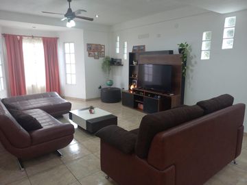Casa en Virrey Del Pino