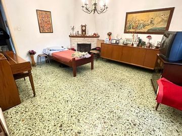 Casa 4 ambientes con jardin y patio en venta - Ituzaingó Norte