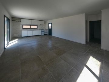 Martha SE Garrone 1430