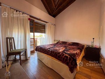 Exc Chalet en PH 4 Amb C/ Terraza, Patio, Balcon, Garaje o Local Ideal Renta