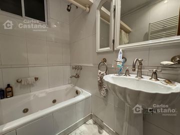 Exc Chalet en PH 4 Amb C/ Terraza, Patio, Balcon, Garaje o Local Ideal Renta