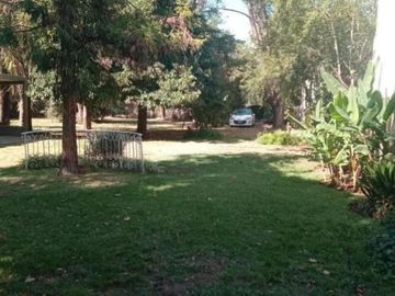 Quinta en venta - 4 Dormitorios 3 Baños - 2.304Mts2 - Virrey del Pino