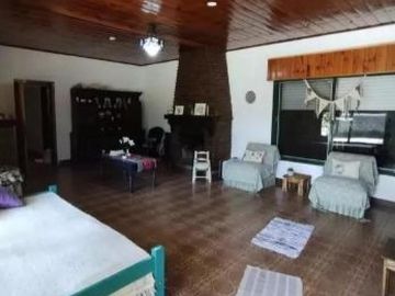 Quinta en venta - 4 Dormitorios 3 Baños - 2.304Mts2 - Virrey del Pino