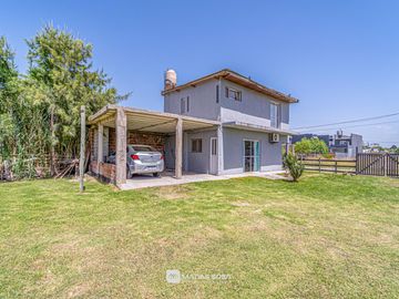 Venta - Casa 4 ambientes - PARQUE - Camet Norte