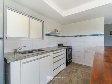 Venta - Casa 4 ambientes - PARQUE - Camet Norte