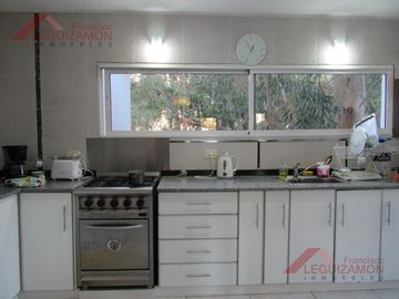 Casa en  RUTA 11 KILOMETRO 300- ACEPTA PERMUTA