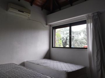 Casa en excelente estado, con un lote al Golf único de 930 m² con 40 mts de frente
