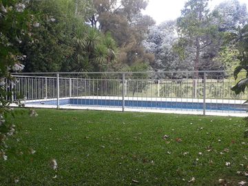 Casa en excelente estado, con un lote al Golf único de 930 m² con 40 mts de frente