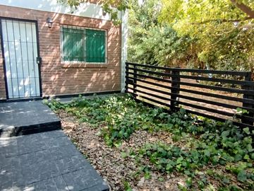 Casa en Venta Duplex Con Jardin y Parrilla Pilar