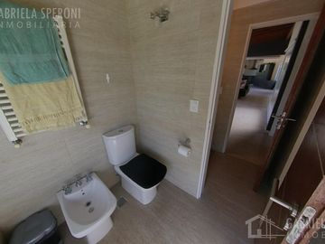 Casa 4 ambientes VENTA Parque Las Naciones