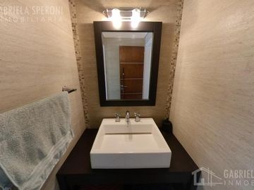 Casa 4 ambientes VENTA Parque Las Naciones