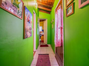 venta CASA QUINTA 4 AMBIENTES   - CASA DE HUESPEDES