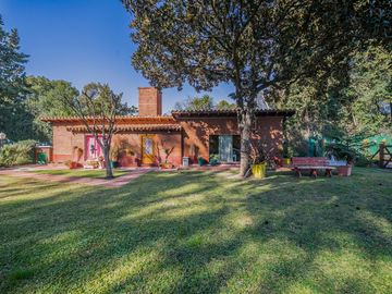 venta CASA QUINTA 4 AMBIENTES   - CASA DE HUESPEDES