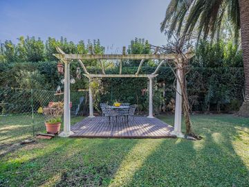 venta CASA QUINTA 4 AMBIENTES   - CASA DE HUESPEDES
