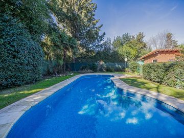 venta CASA QUINTA 4 AMBIENTES   - CASA DE HUESPEDES