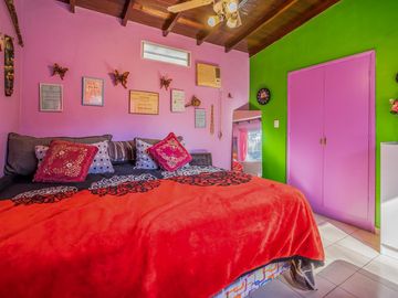 venta CASA QUINTA 4 AMBIENTES   - CASA DE HUESPEDES