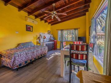 venta CASA QUINTA 4 AMBIENTES   - CASA DE HUESPEDES