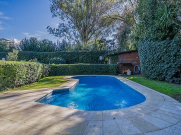 venta CASA QUINTA 4 AMBIENTES   - CASA DE HUESPEDES