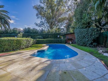 venta CASA QUINTA 4 AMBIENTES   - CASA DE HUESPEDES