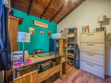 venta CASA QUINTA 4 AMBIENTES   - CASA DE HUESPEDES