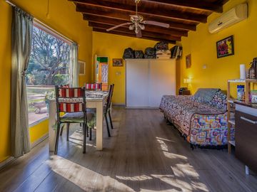 venta CASA QUINTA 4 AMBIENTES   - CASA DE HUESPEDES