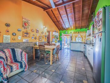 venta CASA QUINTA 4 AMBIENTES   - CASA DE HUESPEDES