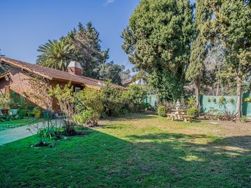 venta CASA QUINTA 4 AMBIENTES   - CASA DE HUESPEDES