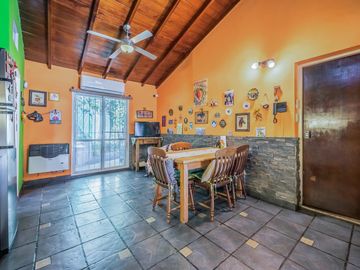 venta CASA QUINTA 4 AMBIENTES   - CASA DE HUESPEDES