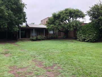 Villa Allende - 3 Dorm - Pileta - 1600mts2 de terreno