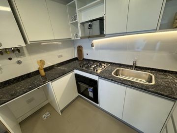 Departamentos de lujo a estrenar en General Paz, edificio Alto paz tower, 1 y 2 dormitorios con Amenities.