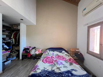 Casa en Ezeiza - a terminar - amplio lote