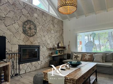 Casa en venta en Costa Esmeralda a metros del mar